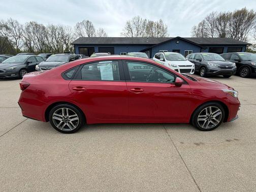 Currant Red 2019 Kia Forte S