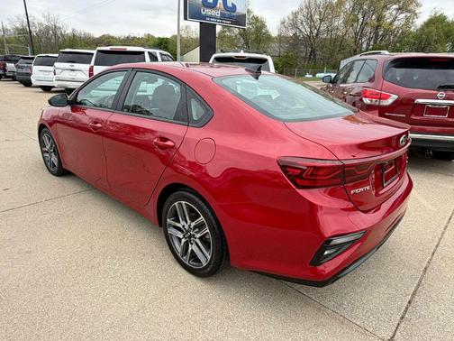 Currant Red 2019 Kia Forte S