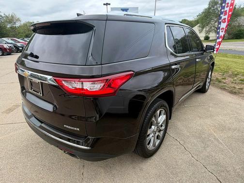 Havana Brown Metallic 2019 Chevrolet Traverse Premier