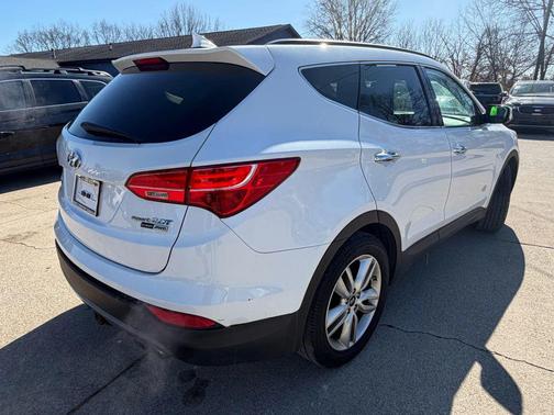 2016 Hyundai Santa Fe Sport 2.0L Turbo