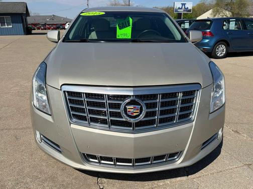 Gold 2015 Cadillac XTS Luxury