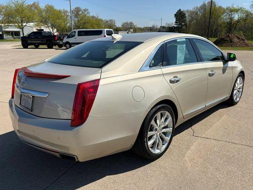 Gold 2015 Cadillac XTS Luxury