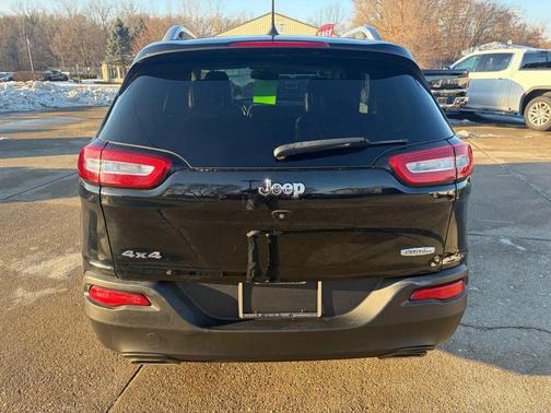 2018 Jeep Cherokee Latitude Plus