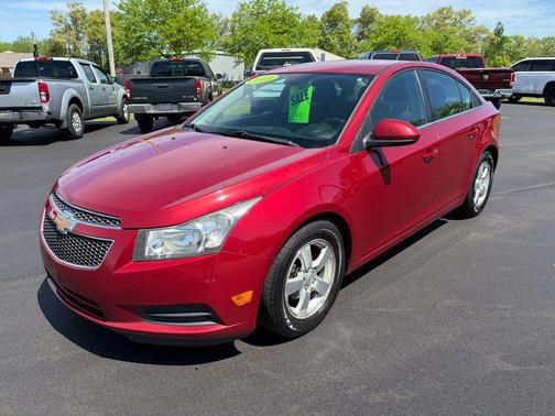 Red 2013 Chevrolet Cruze 1LT