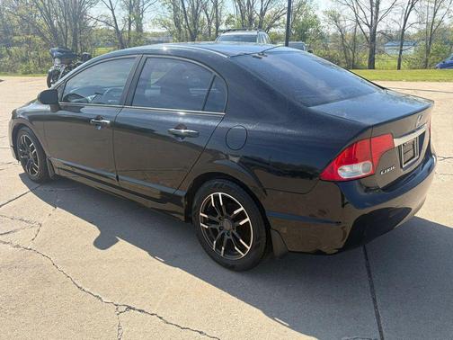 Crystal Black Pearl 2010 Honda Civic LX