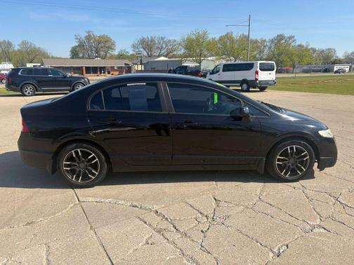 Crystal Black Pearl 2010 Honda Civic LX