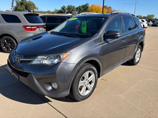 Magnetic Gray Pearl 2014 Toyota RAV4 XLE