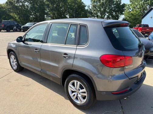 Pepper Gray Metallic 2014 Volkswagen Tiguan Auto S