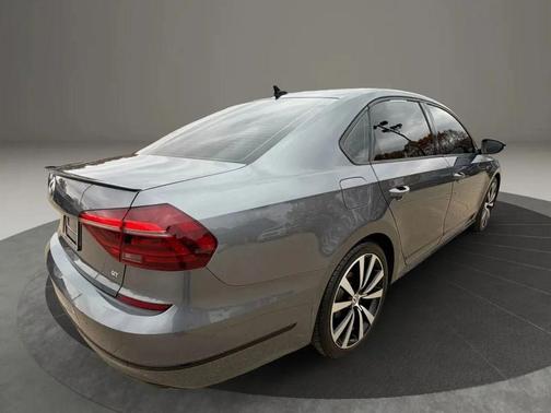 2018 Volkswagen Passat 3.6L V6 GT