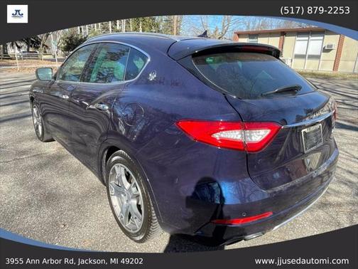 2017 Maserati Levante Base