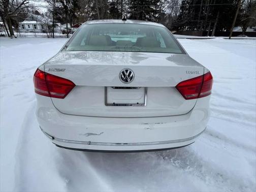 2012 Volkswagen Passat 2.0 TDI SEL Premium