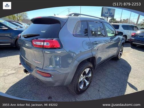 2014 Jeep Cherokee Sport