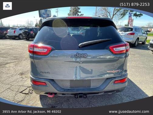 2014 Jeep Cherokee Sport