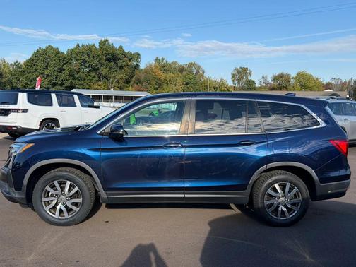 Blue 2019 Honda Pilot EX