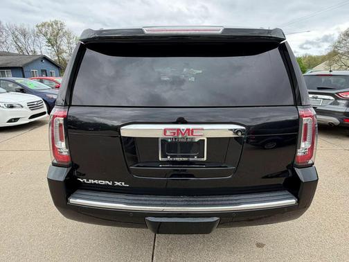 Onyx Black 2016 GMC Yukon XL Denali