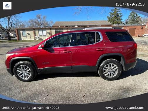 2017 GMC Acadia SLE-2