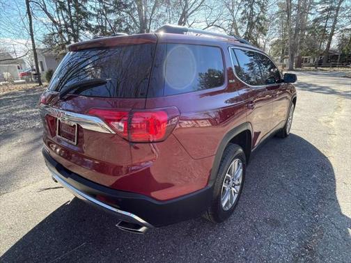 2017 GMC Acadia SLE-2