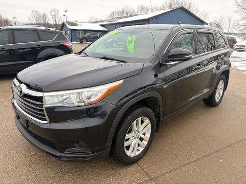 2015 Toyota Highlander LE