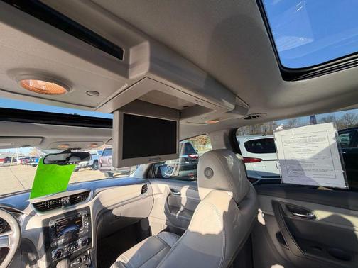 2016 Chevrolet Traverse 2LT
