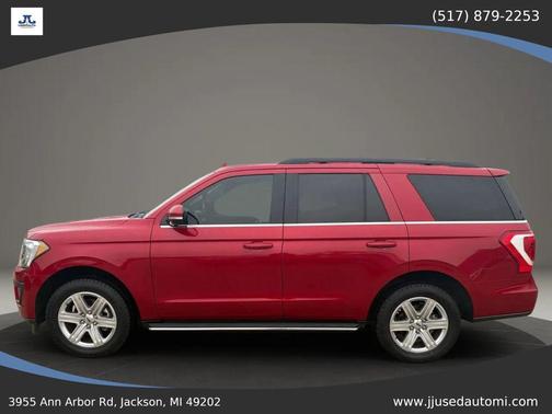 2020 Ford Expedition XLT Sport Utility 4D