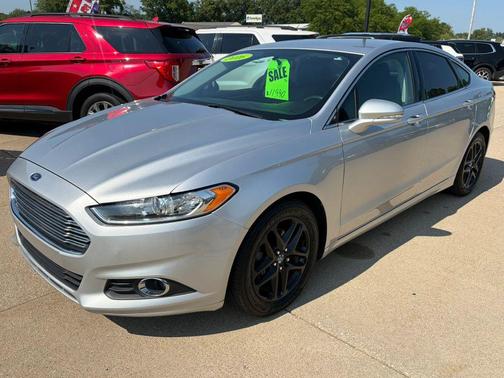 Ingot Silver 2016 Ford Fusion SE