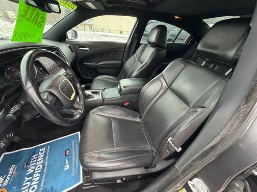 2018 Dodge Charger SXT Plus