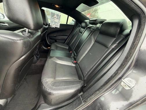 2018 Dodge Charger SXT Plus