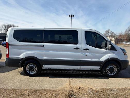 2018 Ford Transit-150 XL