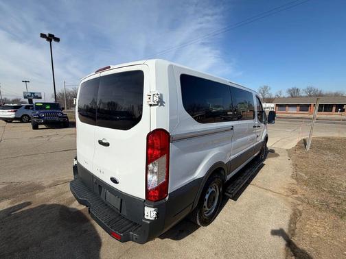 2018 Ford Transit-150 XL