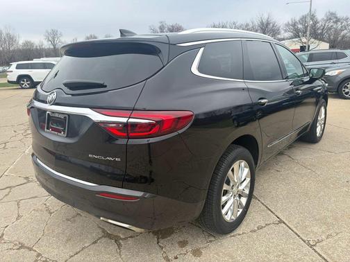 2019 Buick Enclave Essence