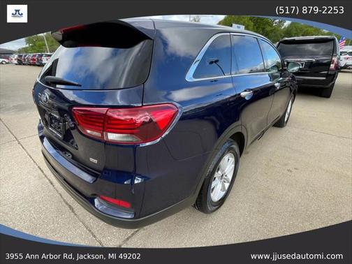 2020 Kia Sorento LX