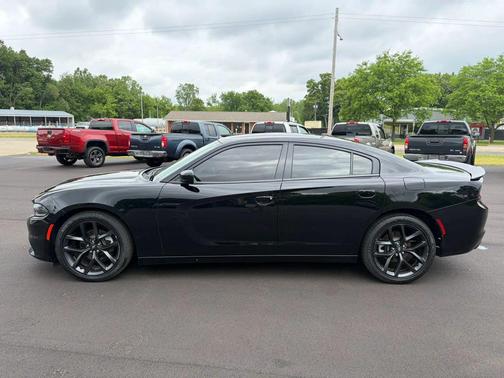 Pitch Black Clearcoat 2021 Dodge Charger SXT