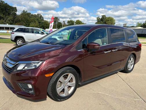 Deep Scarlet Pearl 2020 Honda Odyssey EX