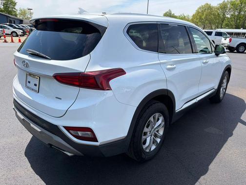 Quartz White 2019 Hyundai SANTA FE SEL 2.4