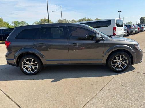 Granite Pearlcoat 2019 Dodge Journey GT