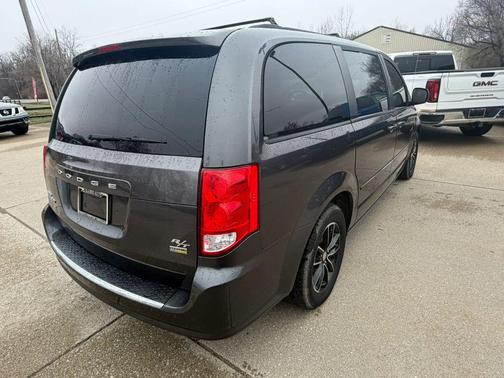 2016 Dodge Grand Caravan R/T