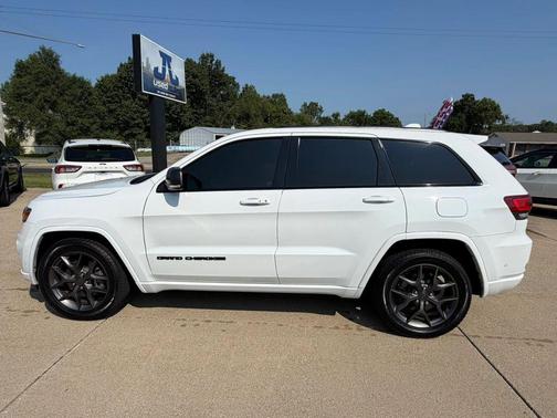 Bright White Clearcoat 2021 Jeep Grand Cherokee 80th Anniversary 4x2