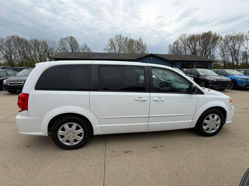 Bright White Clearcoat 2014 Dodge Grand Caravan AVP/SE