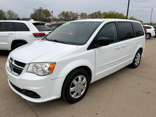 Bright White Clearcoat 2014 Dodge Grand Caravan AVP/SE