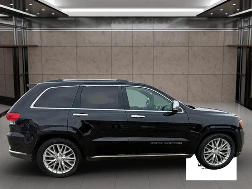 2017 Jeep Grand Cherokee Summit