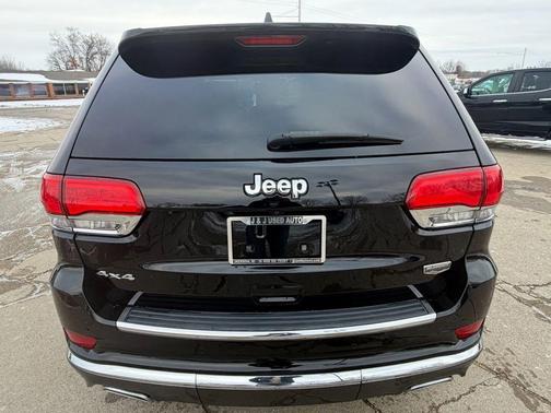 2017 Jeep Grand Cherokee Summit