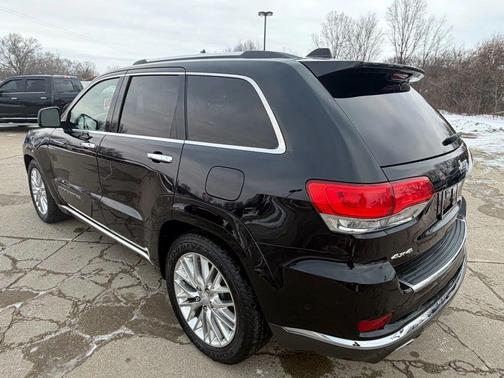 2017 Jeep Grand Cherokee Summit
