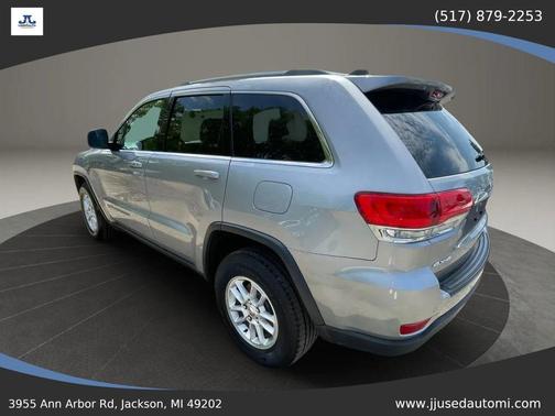 2019 Jeep Grand Cherokee Laredo