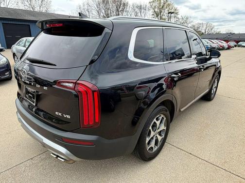 Ebony Black 2020 Kia Telluride EX