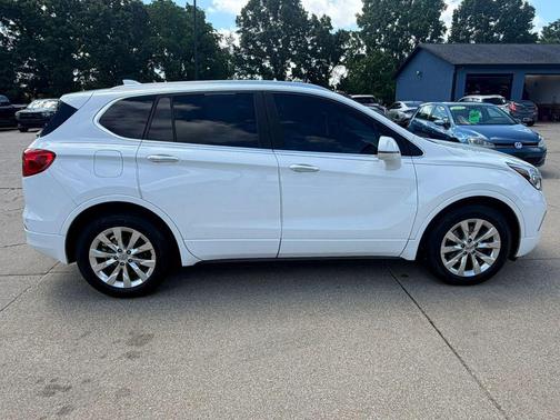 Summit White 2017 Buick Envision Essence