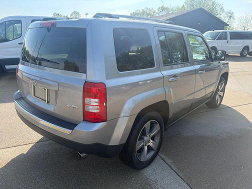 Billet Silver Metallic Clearcoat 2017 Jeep Patriot Sport