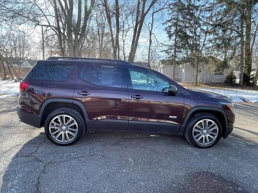 2017 GMC Acadia SLT-1