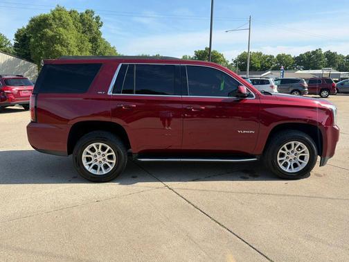 Crimson Red Tintcoat 2018 GMC Yukon SLT