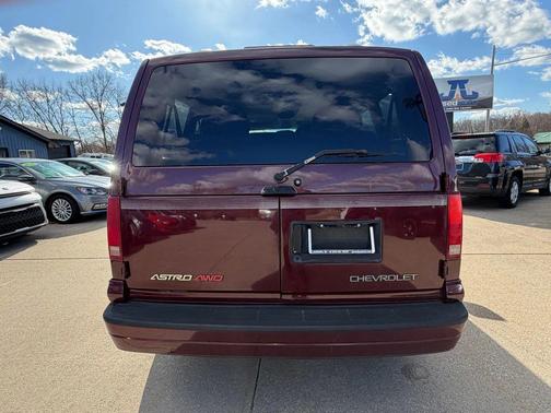 2003 Chevrolet Astro Base