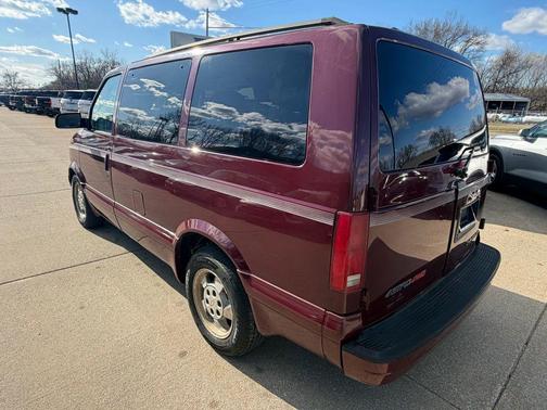 2003 Chevrolet Astro Base